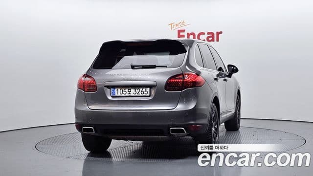 Porsche New Cayenne 958, 2012 4