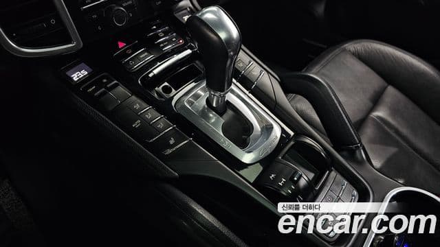 Porsche New Cayenne 958, 2012 9