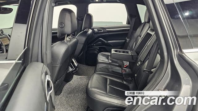 Porsche New Cayenne 958, 2012 12