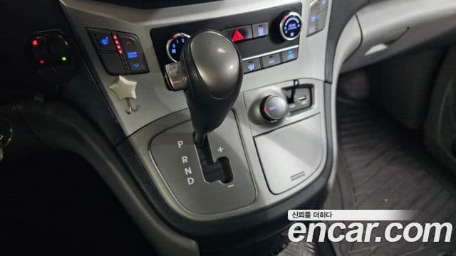 Hyundai Grand Starex 4WD детский перевозочный автомобиль, 2016 9