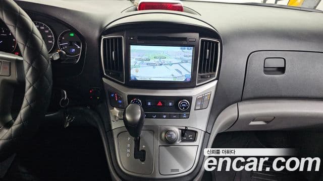 Hyundai Grand Starex 4WD детский перевозочный автомобиль, 2016 14