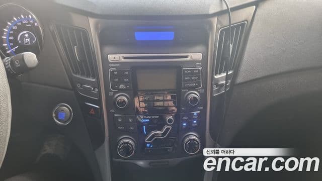 Hyundai Sonata The / новый 브릴리언트 Premium, 2012 15