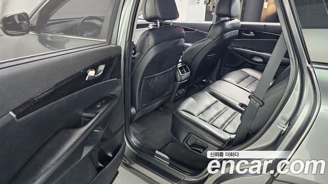 Kia All New Sorento Prestige, 2015 12