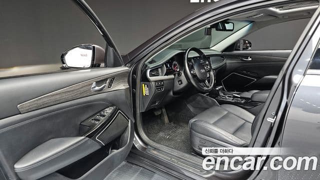 Kia All New K7 3.0 LPI Prestige (арендный автомобиль), 2016 11