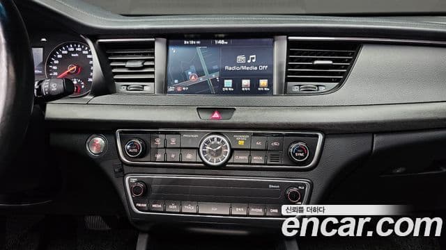 Kia All New K7 3.0 LPI Prestige (арендный автомобиль), 2016 15