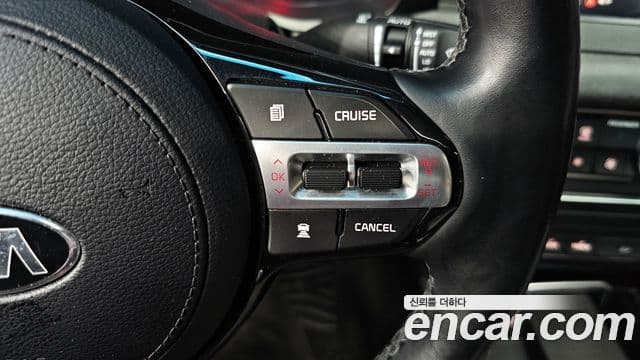 Kia All New K7 3.0 LPI Prestige (арендный автомобиль), 2016 20