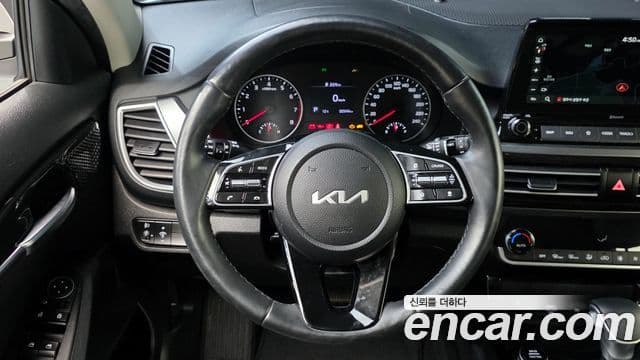 Kia Seltos Signature, 2022 17