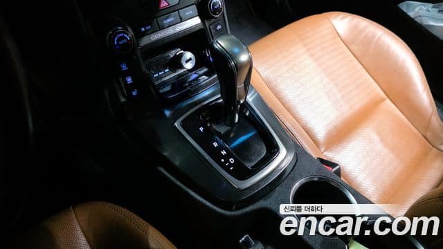 Hyundai The / новый New Genesis купе 200 турбо S, 2015 9