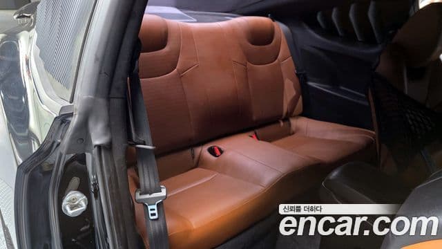 Hyundai The / новый New Genesis купе 200 турбо S, 2015 12