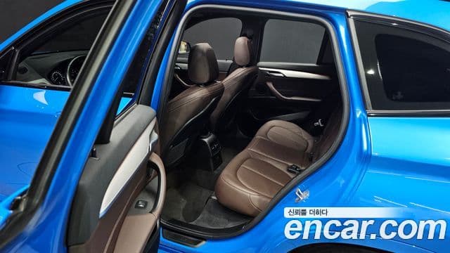 BMW X1 (F48) xDrive 20i M Sport, 2022 12