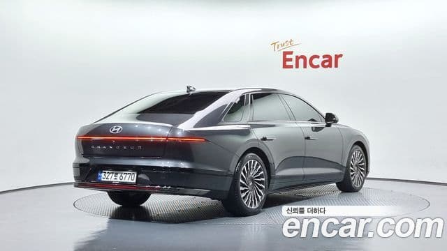 Hyundai Grandeur гибрид (GN7) Calligraphy, 2023 2