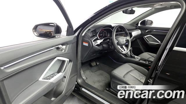 Audi Q3 (F3) 40 TFSI Quattro Sportback, 2025 10