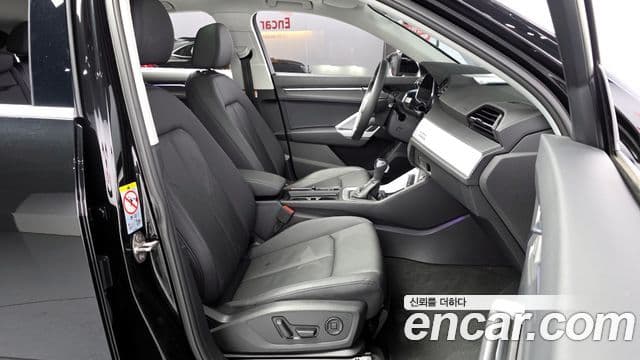 Audi Q3 (F3) 40 TFSI Quattro Sportback, 2025 11