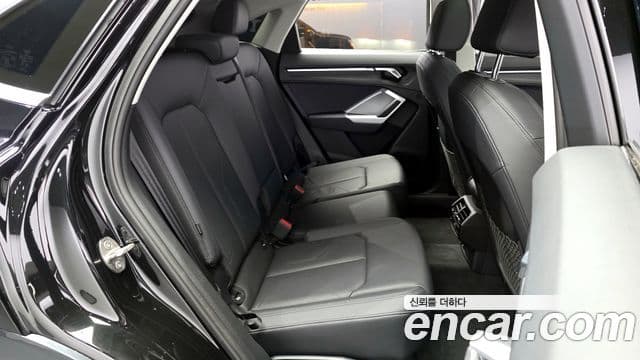 Audi Q3 (F3) 40 TFSI Quattro Sportback, 2025 12