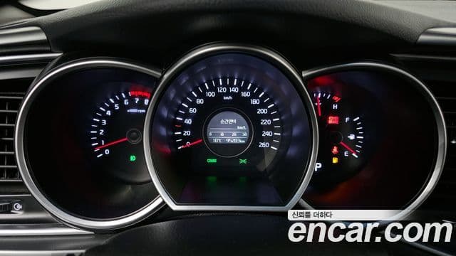 Kia The / новый New K5 Deluxe, 2015 8