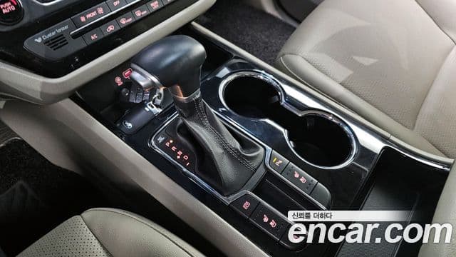 Kia The / новый New Carnival Prestige, 2019 9