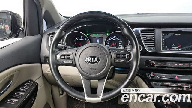 Kia The / новый New Carnival Prestige, 2019 14