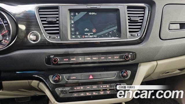 Kia The / новый New Carnival Prestige, 2019 15