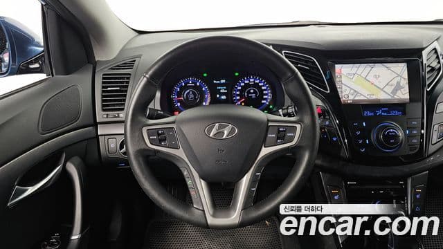 Hyundai i40 살룬 Modern, 2012 13