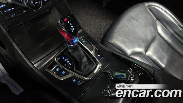 Hyundai Grandeur HG гибрид Premium, 2015 9