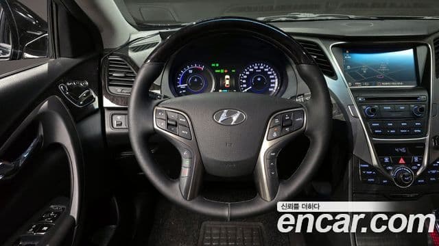 Hyundai Grandeur HG гибрид Premium, 2015 14