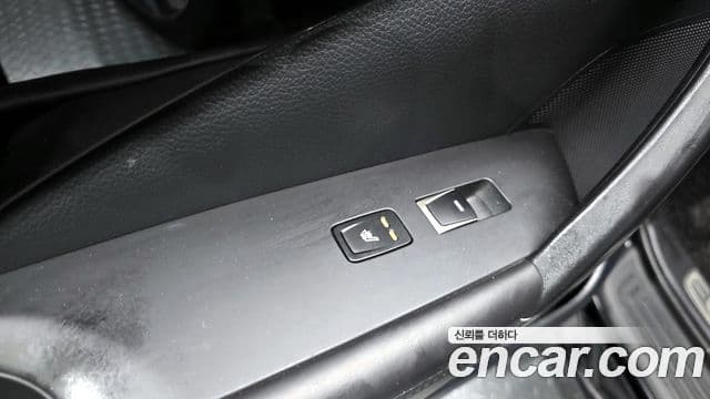 Hyundai Grandeur HG гибрид Premium, 2015 17