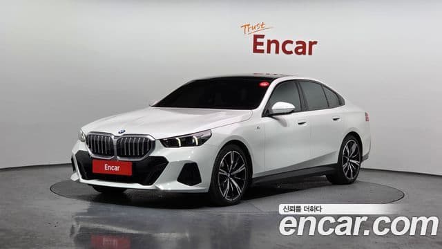 BMW 5시리즈 (G60) 530i xDrive M Sport, 2024 1