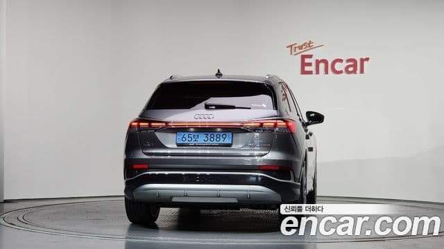 Audi Q4 e-Tron (F4) Premium, 2025 4