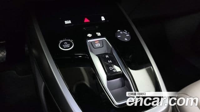 Audi Q4 e-Tron (F4) Premium, 2025 9