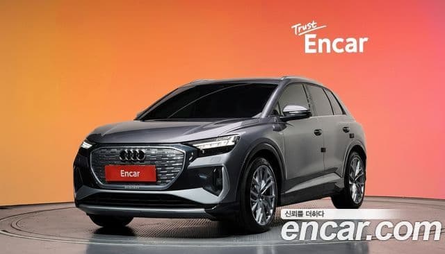 Audi Q4 e-Tron (F4) Premium, 2025 1