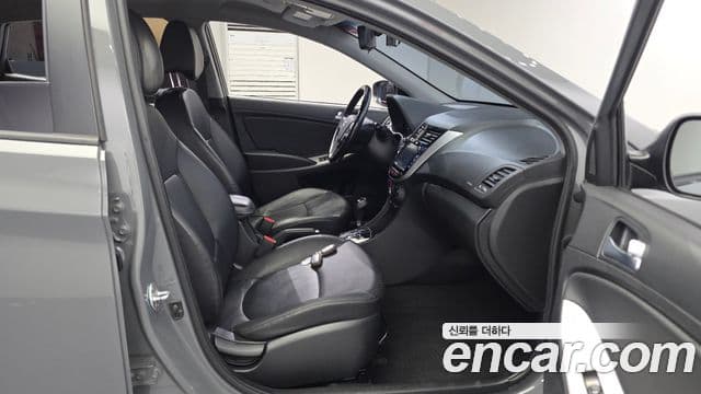 Hyundai Accent(новый кузов / новое поколение) Modern, 2019 13