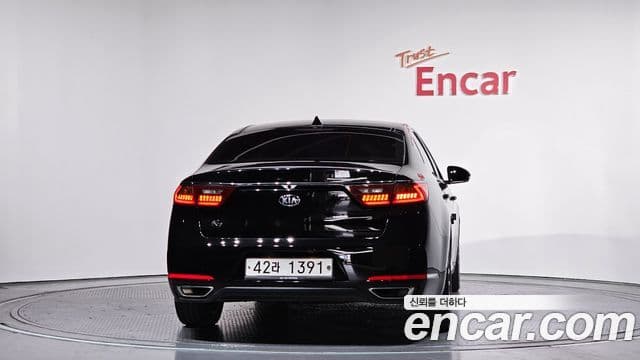 Kia All New K7 2.4 GDI Limited, 2017 4