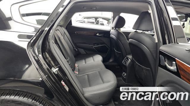 Kia All New K7 2.4 GDI Limited, 2017 12