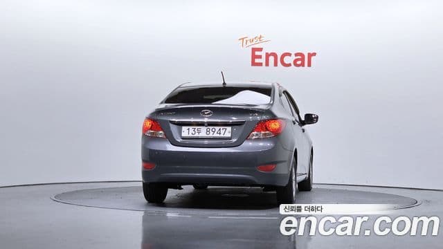 Hyundai Accent(новый кузов / новое поколение) Premier, 2011 4