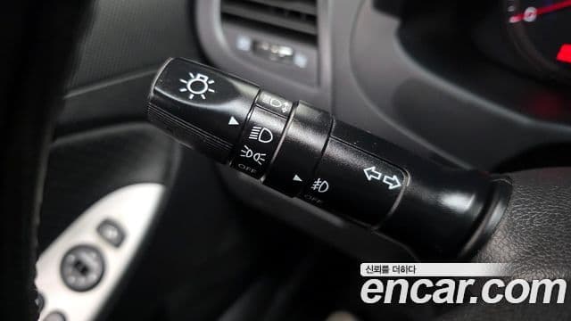 Hyundai Accent(новый кузов / новое поколение) Premier, 2011 16