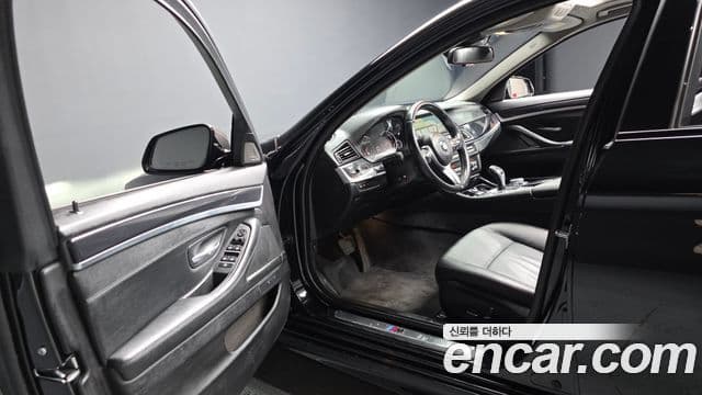 BMW 5시리즈 (F10) 530d xDrive M Aero Dynamic, 2016 10