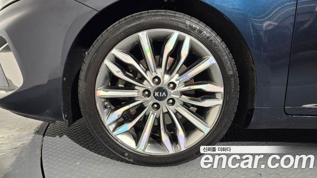 Kia K7 Premier Noblesse, 2020 все фото