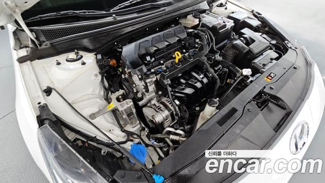 Hyundai Avante (CN7) Modern, 2023 6