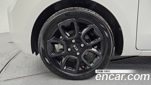 Kia The / новый New Ray Prestige, 2018 все фото