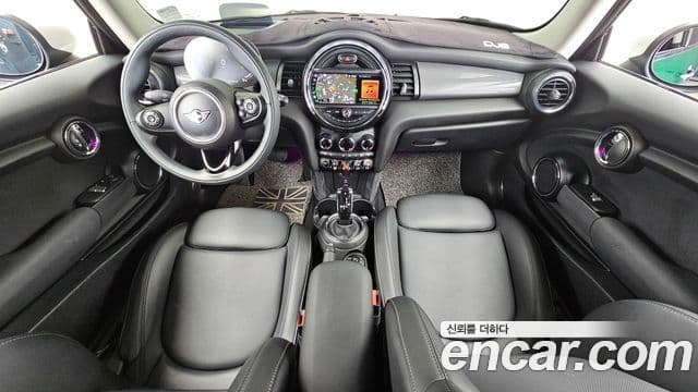 Mini Cooper 3세대, 2021 7