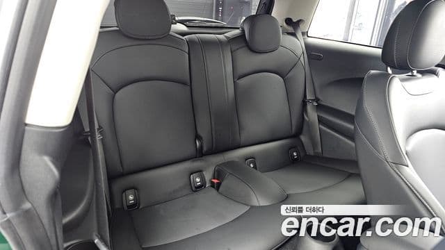 Mini Cooper 3세대, 2021 12