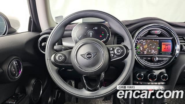 Mini Cooper 3세대, 2021 13