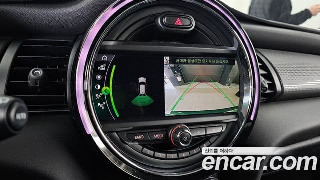 Mini Cooper 3세대, 2021 15