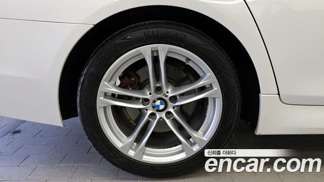 BMW 5시리즈 (F10) 520d xDrive M Aero Dynamic, 2016 все фото