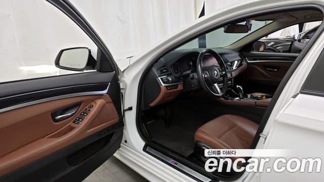 BMW 5시리즈 (F10) 520d xDrive M Aero Dynamic, 2016 10