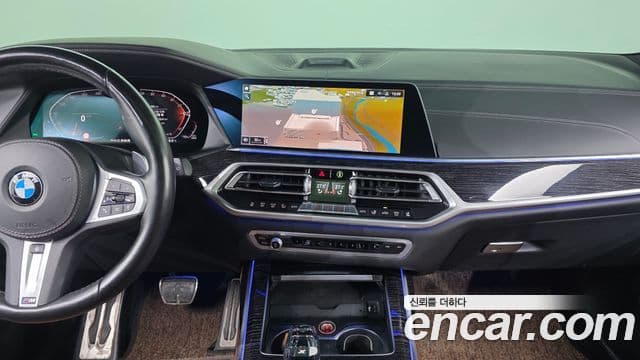 BMW X7 (G07) xDrive 40d M Sport 6인승, 2021 15