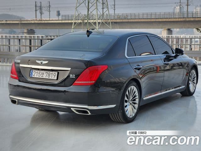 Genesis EQ900 Prestige, 2018 3