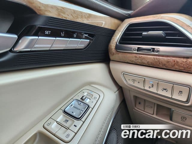 Genesis EQ900 Prestige, 2018 6