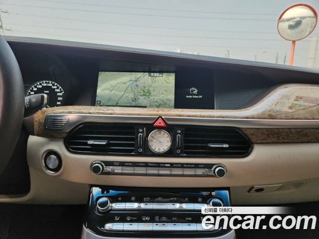 Genesis EQ900 Prestige, 2018 14