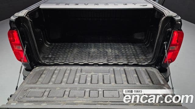 Chevrolet(GM대우) real New 콜로라도 3.6 Z71-X Midnight 4WD, 2022 20